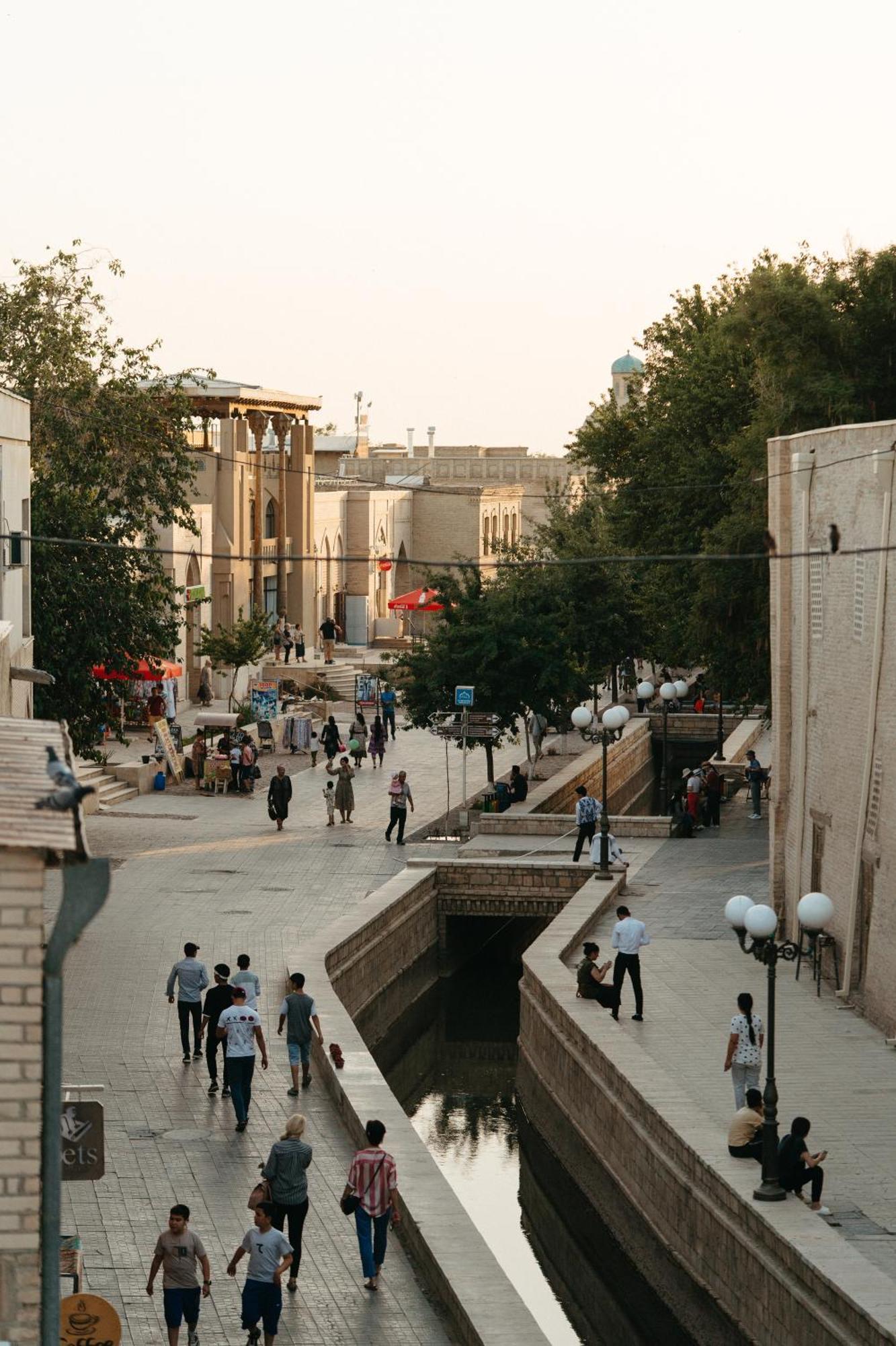 Hotel Shohrud Bukhara Exterior photo